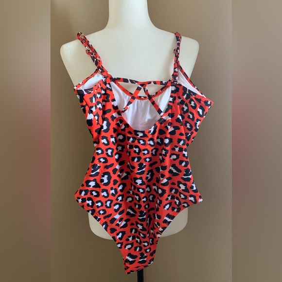 🧡New Bathing Suit - Picture 3 of 6